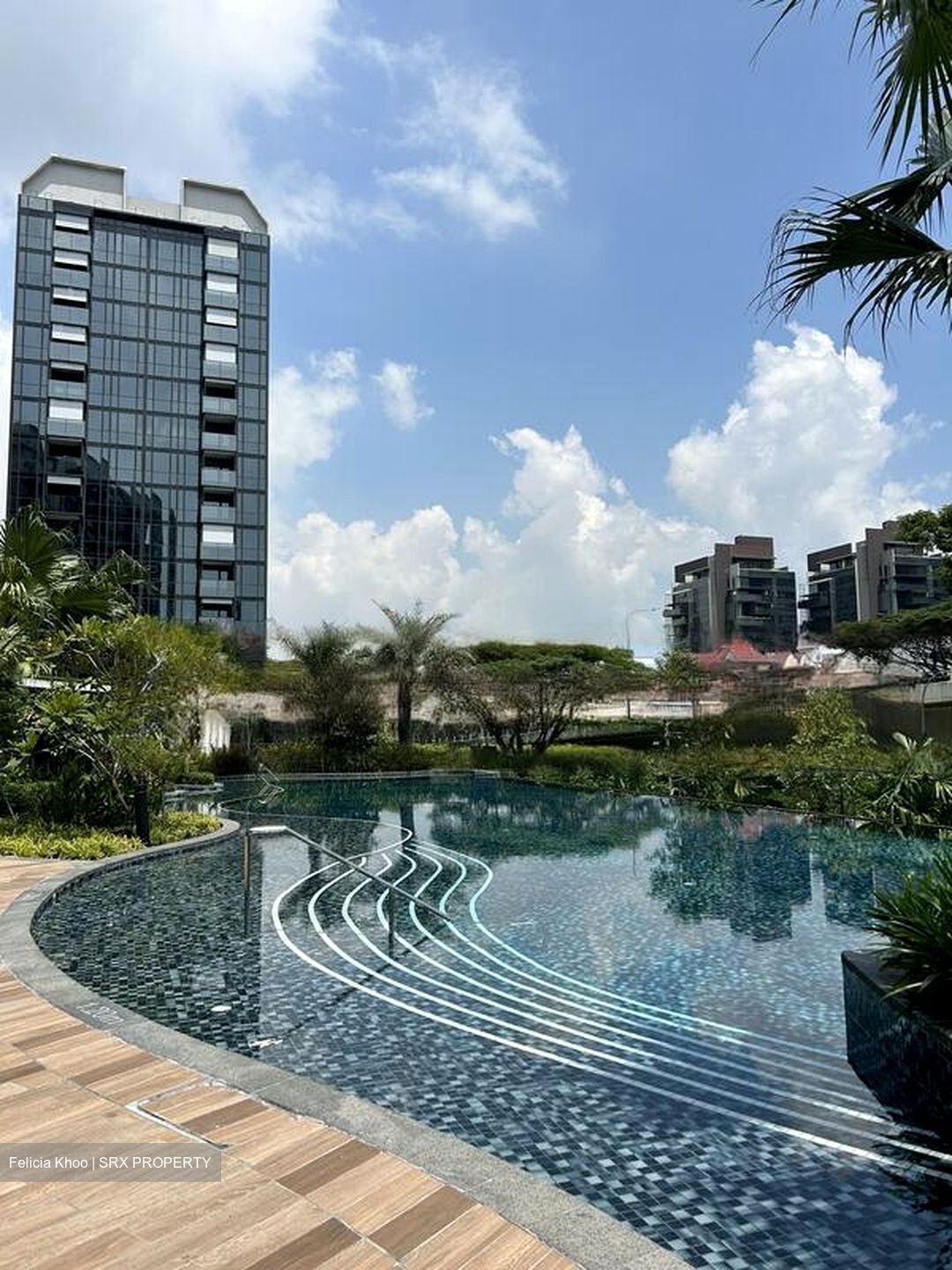 Hyll On Holland (D10), Condominium #560308601